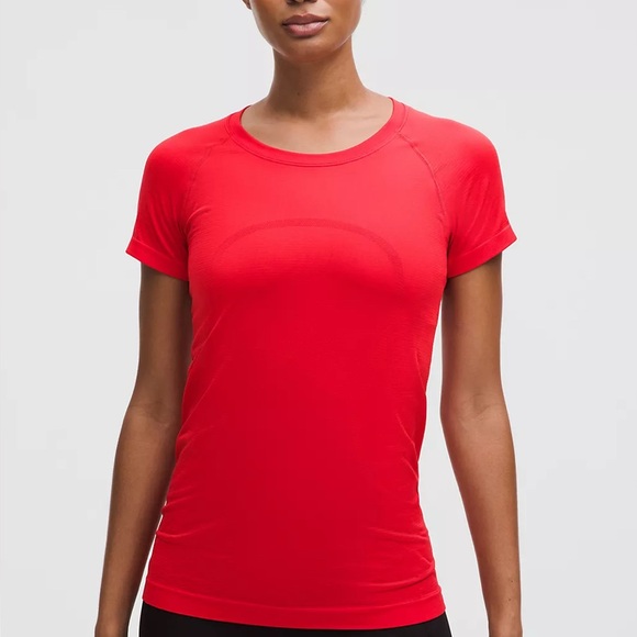 Size 6 lululemon swiftly tech - Picture 1 of 4